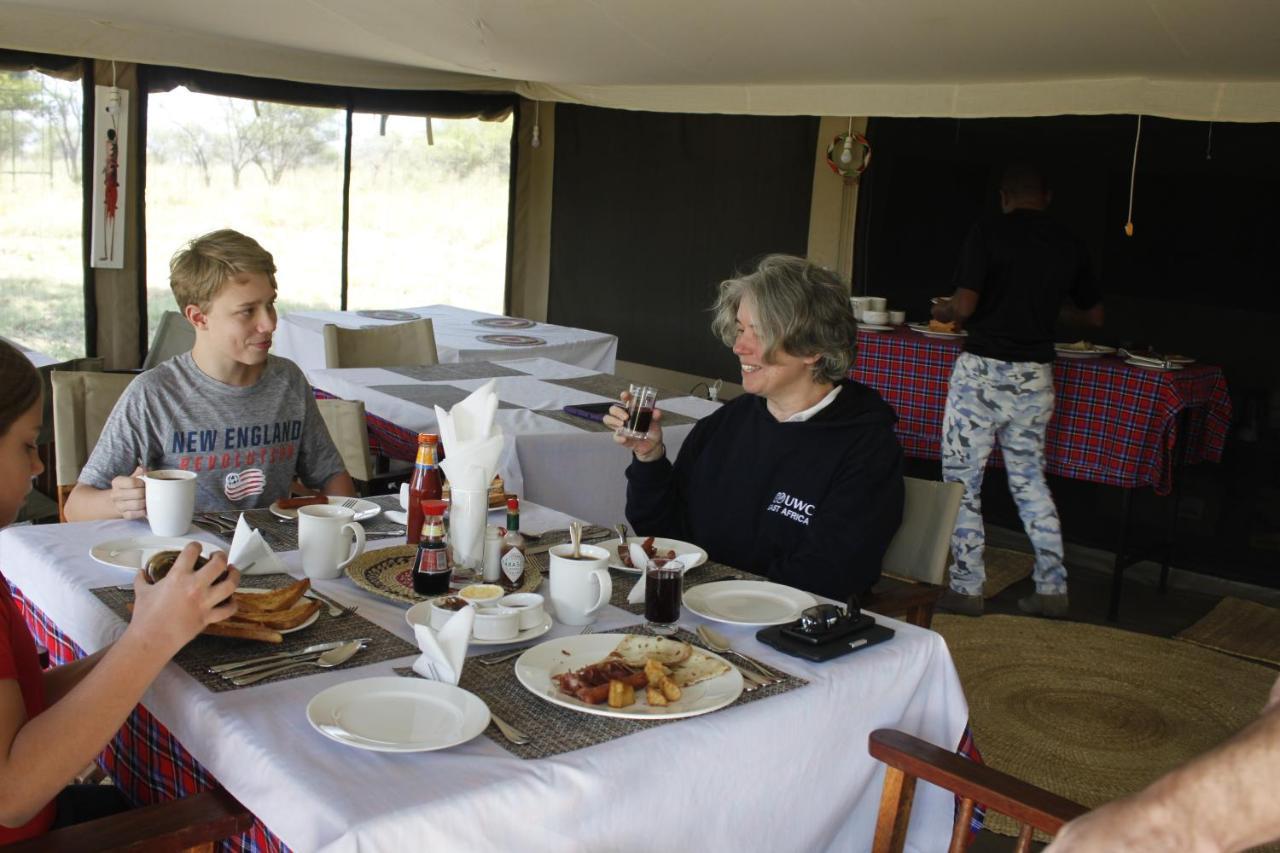 Osero Serengeti Luxury Tented Camp Banagi Exterior foto