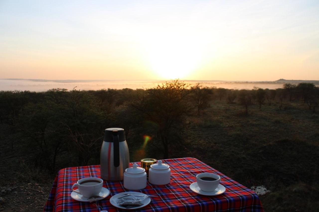 Osero Serengeti Luxury Tented Camp Banagi Exterior foto